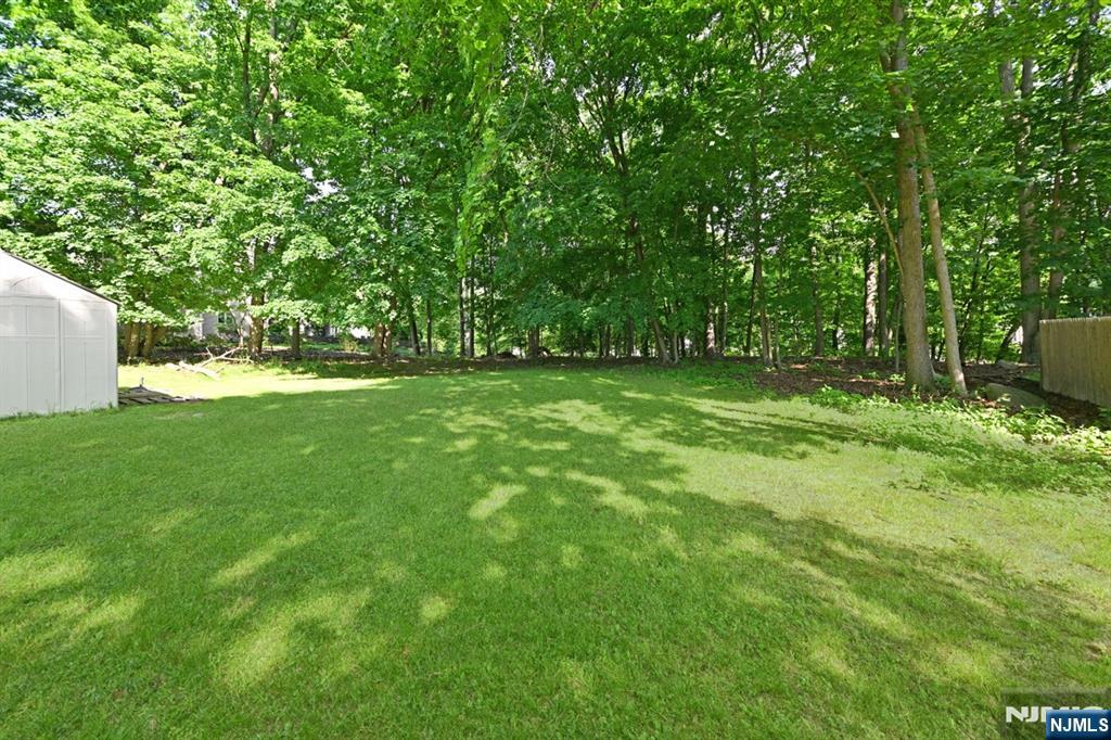 50 Midland Avenue — photo 30