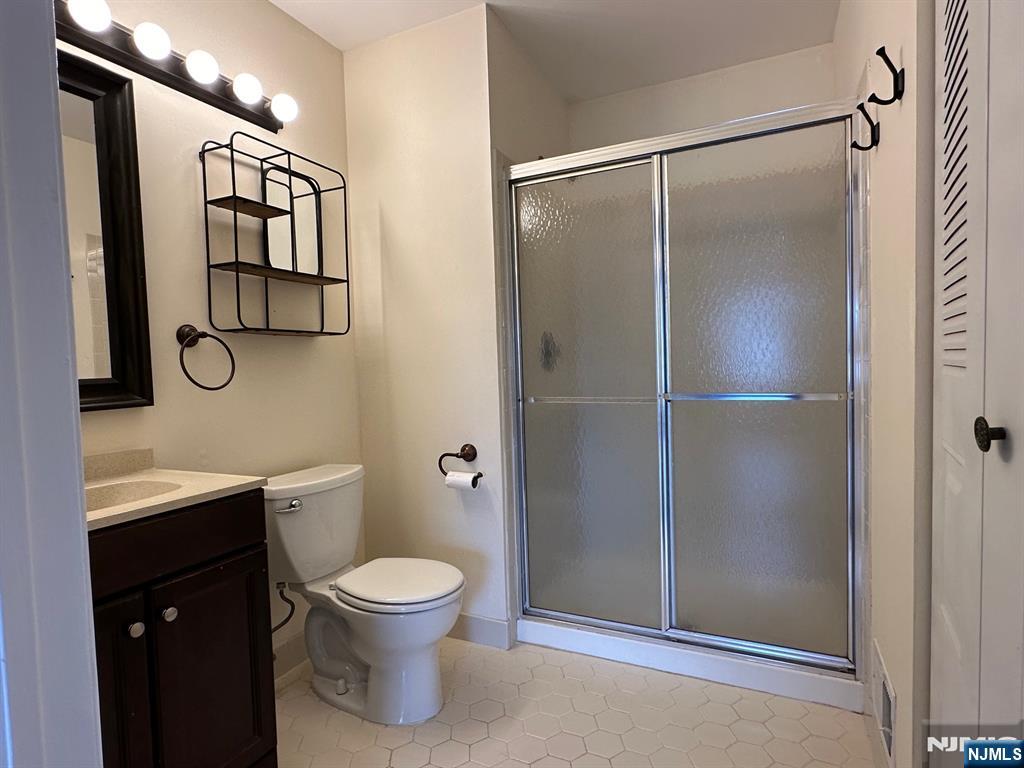 965 Juniper, #965, Mahwah, NJ 07430 Listing Photo  13