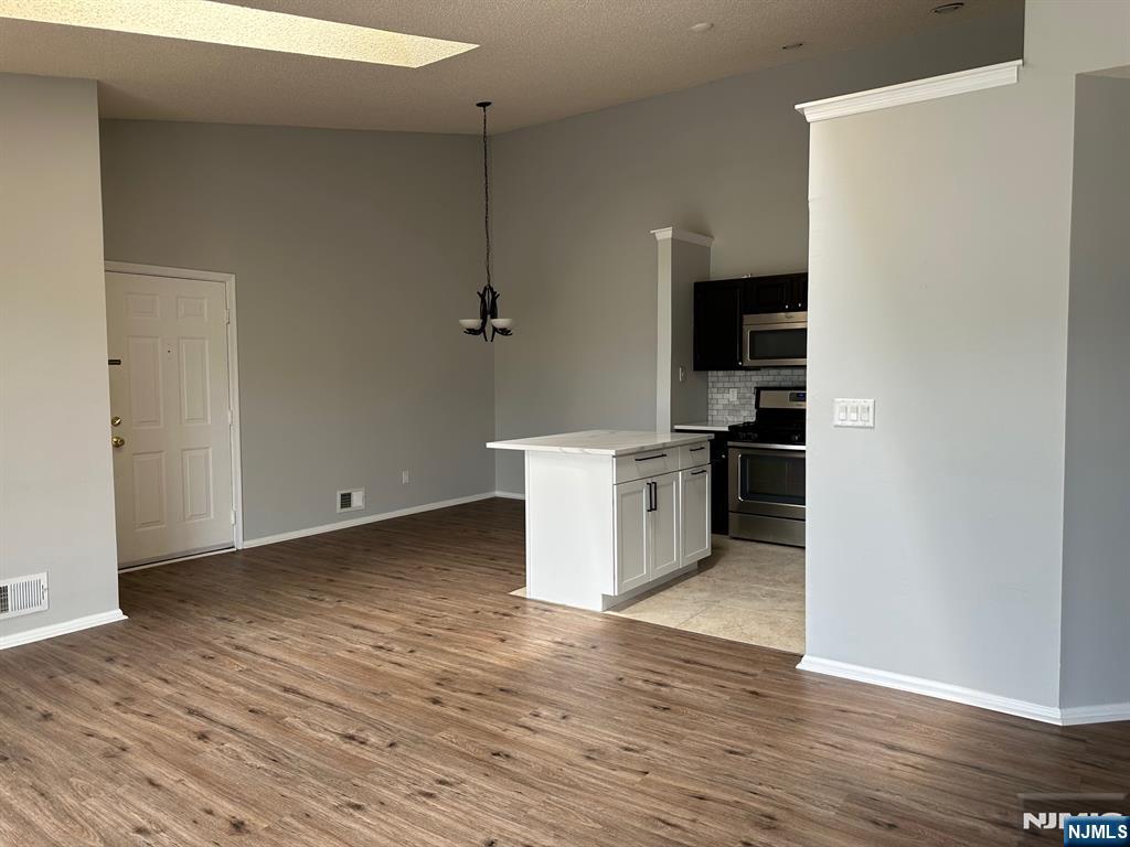 965 Juniper Way 965 - Photo 5
