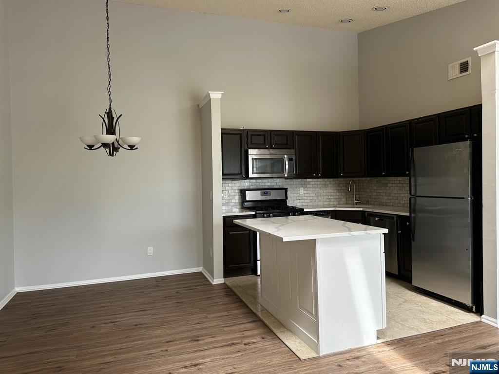 965 Juniper, #965, Mahwah, NJ 07430 Listing Photo  6