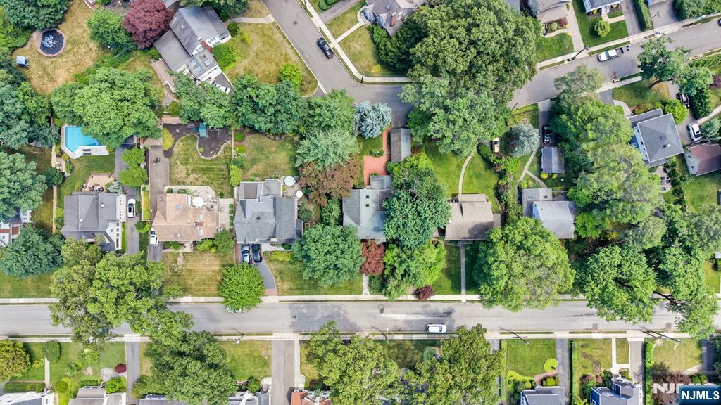 183 Harding Road — photo 40