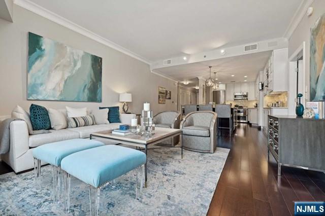 48 S Park Street 215 - Photo 4