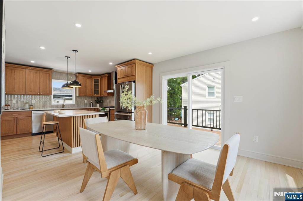 180 Sheridan Avenue - Photo 5