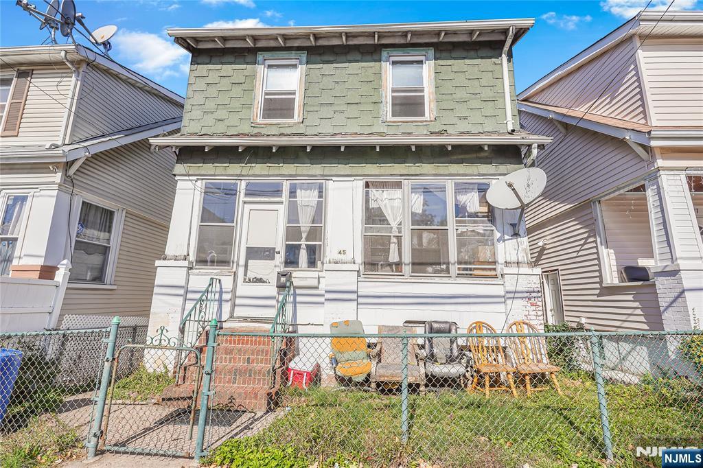 45 Dey Street - Photo 2