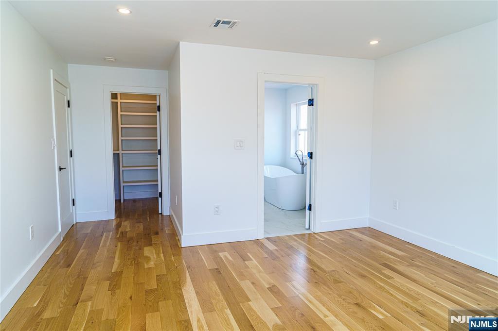 15 Walker Avenue