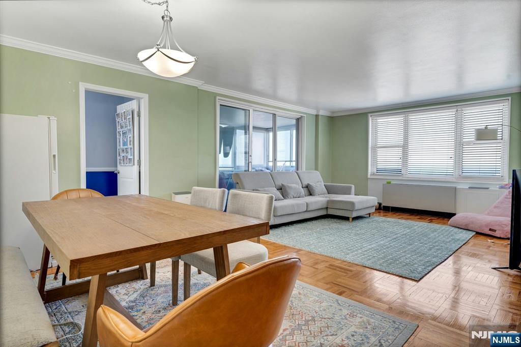 2000 Linwood Avenue 16J - Photo 5