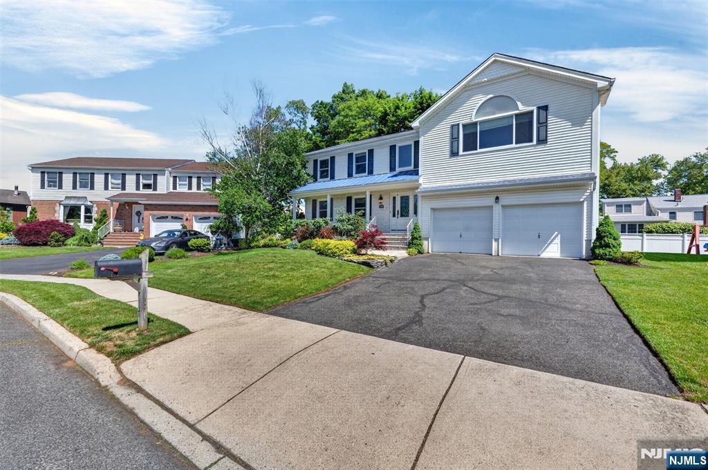 690 William Bliss Drive - Photo 3