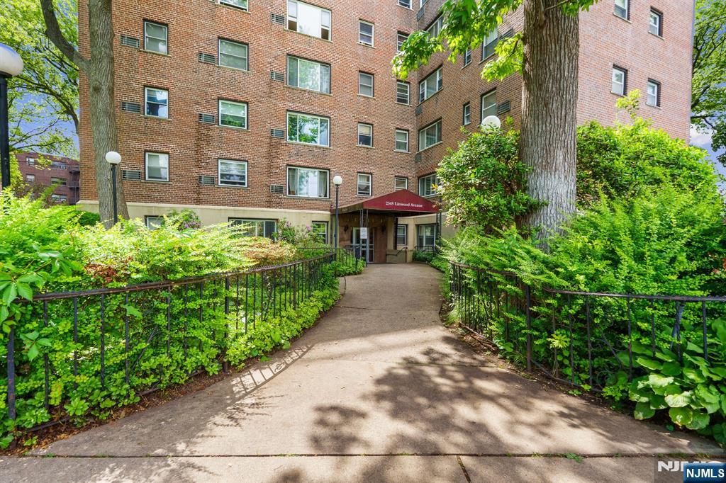 2345 Linwood Avenue, #6H, Fort Lee, NJ 07024 Listing Photo  14