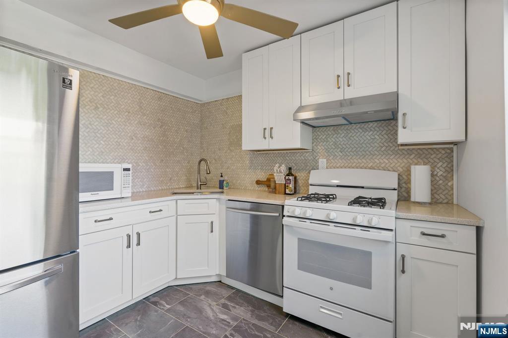 2345 Linwood Avenue, #6H, Fort Lee, NJ 07024 Listing Photo  7