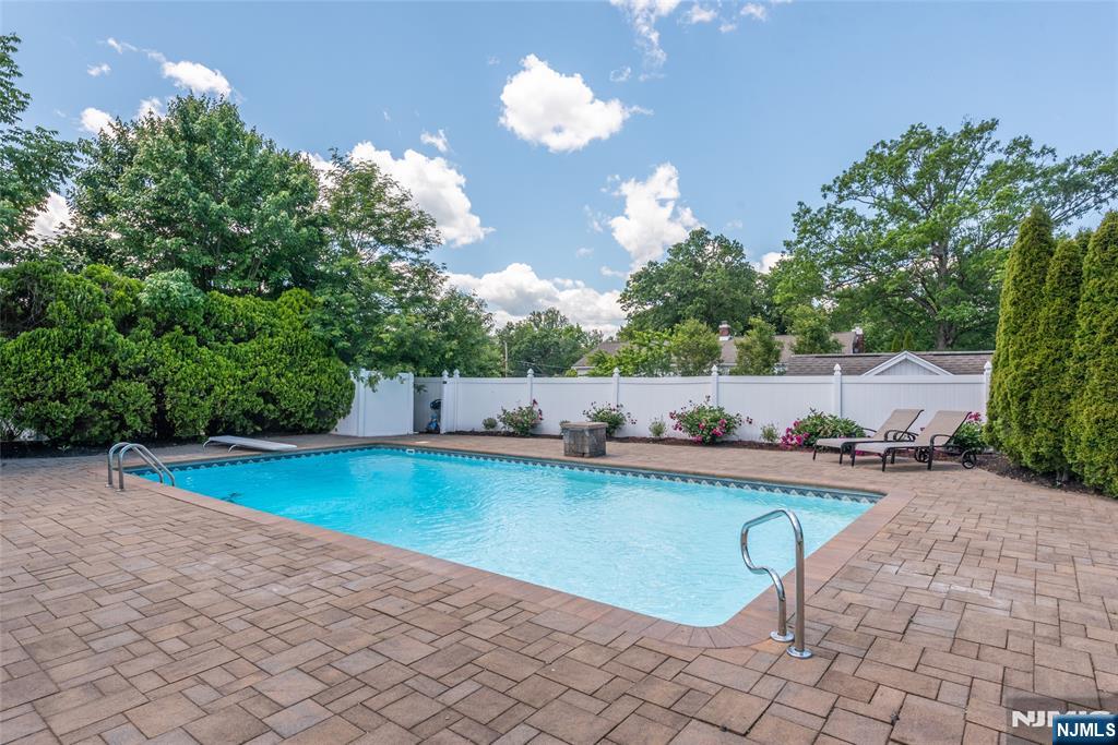 68 Mandeville Drive