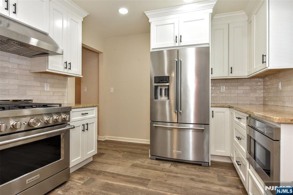24 Maple, #2nd Floor, Waldwick, NJ 07463 Listing Photo  8