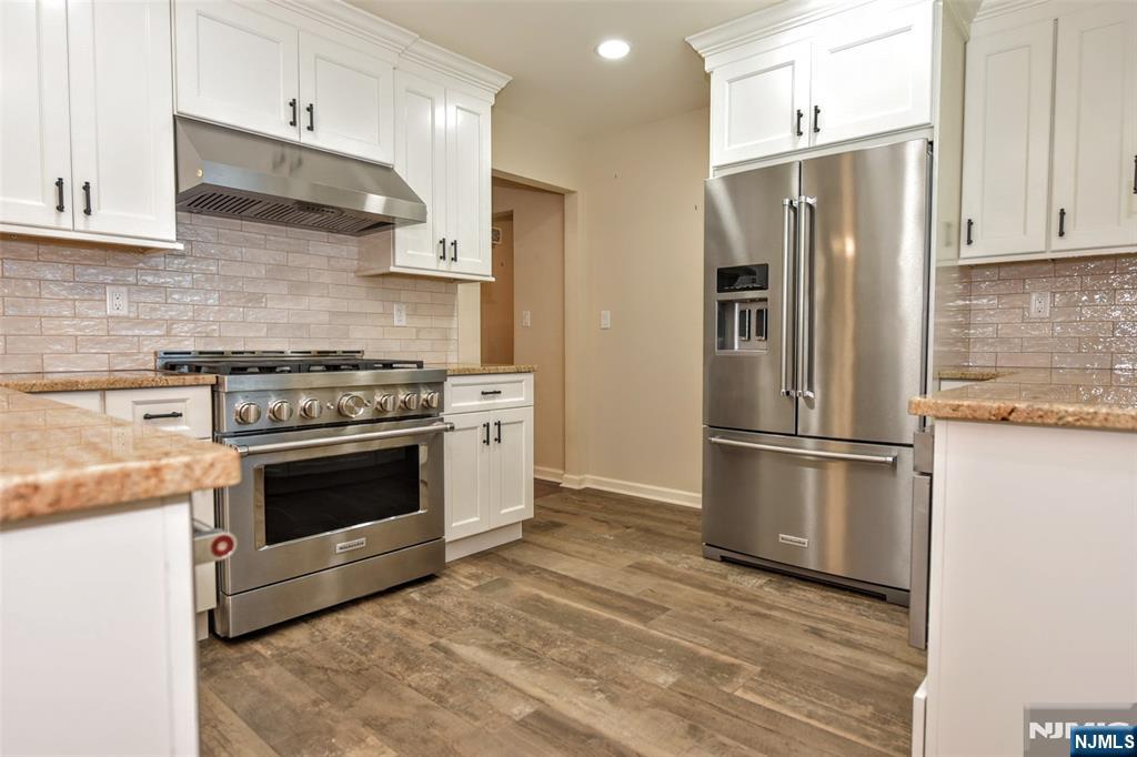 24 Maple, #2nd Floor, Waldwick, NJ 07463 Listing Photo  9