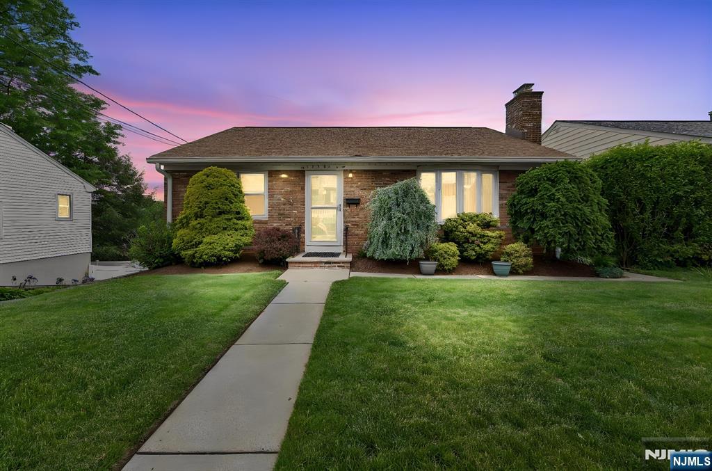 95 Park Place - Photo 1