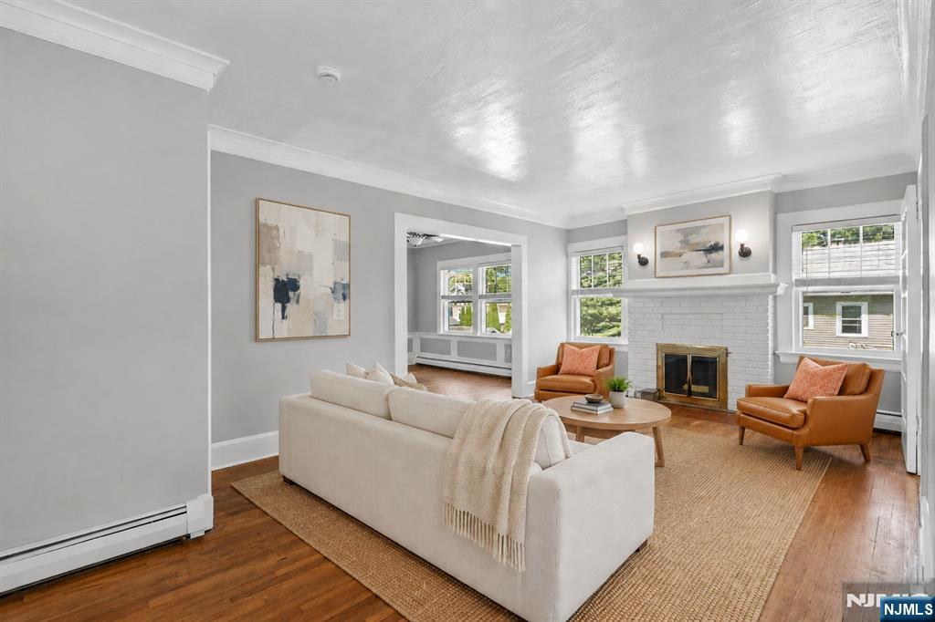 26 Howe Avenue 2 - Photo 5