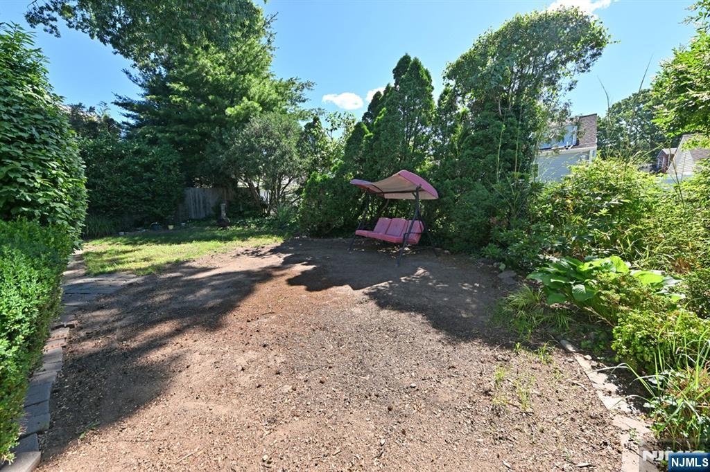 738 Grant Avenue — photo 34