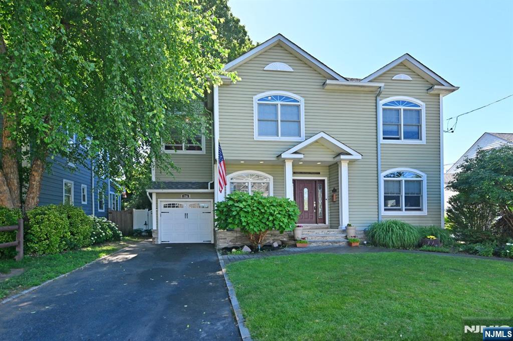 738 Grant Avenue — photo 36