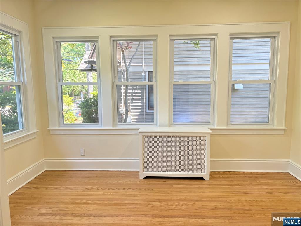 191 Wood Street - Photo 3