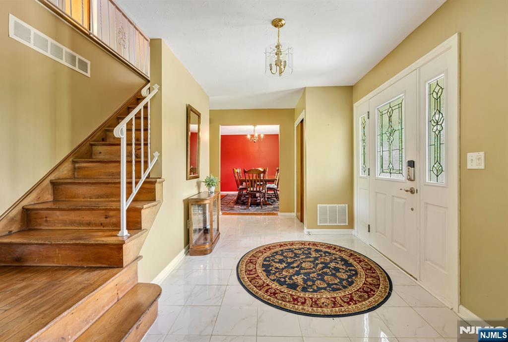 37 Wolfe Drive - Photo 3