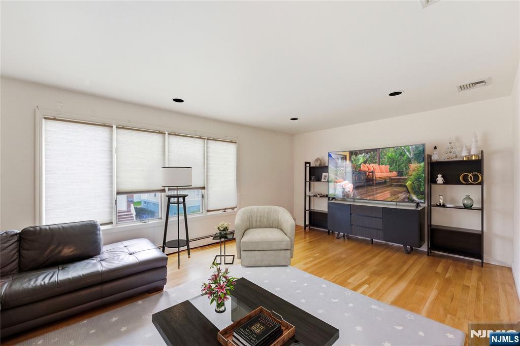 767 Kingsland Avenue - Photo 3