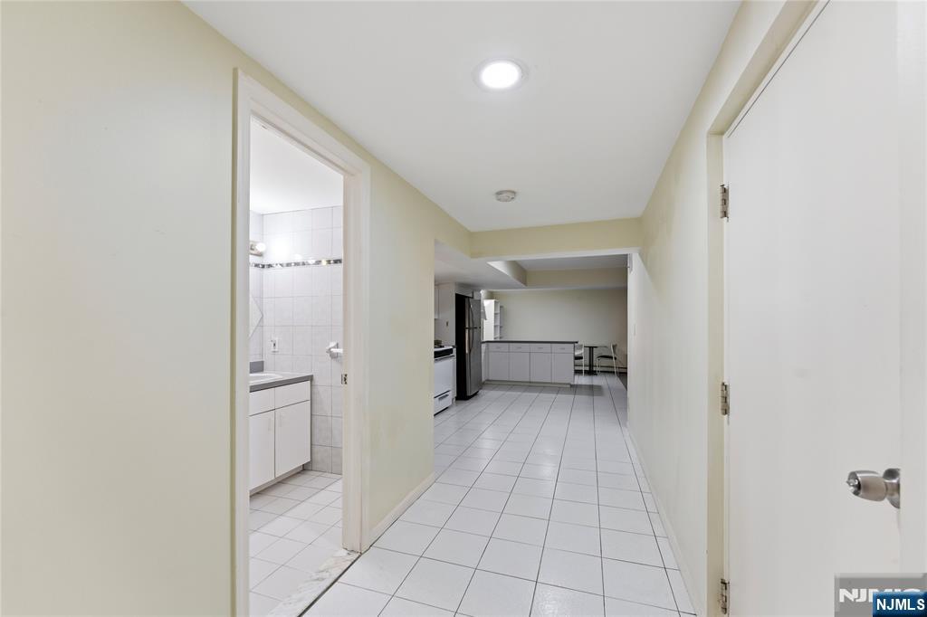 767 Kingsland Avenue - Photo 4