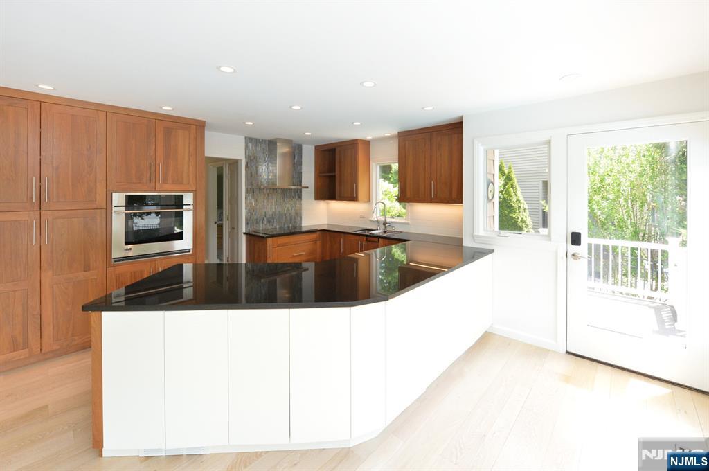 17 Forest Lake Drive — photo 14