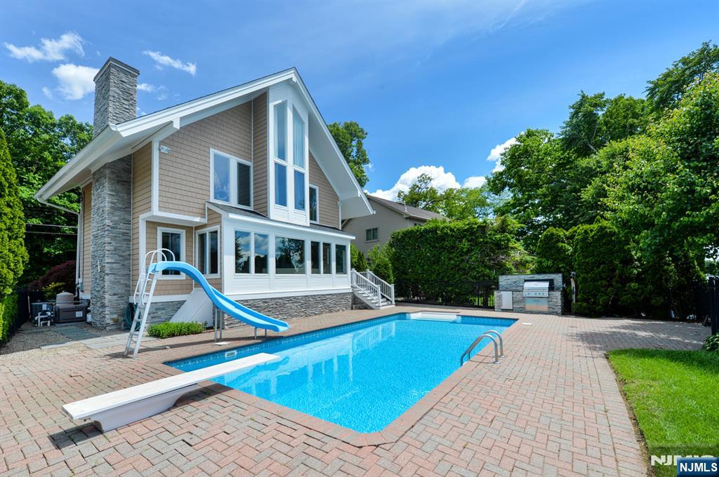 17 Forest Lake Drive - Photo 3