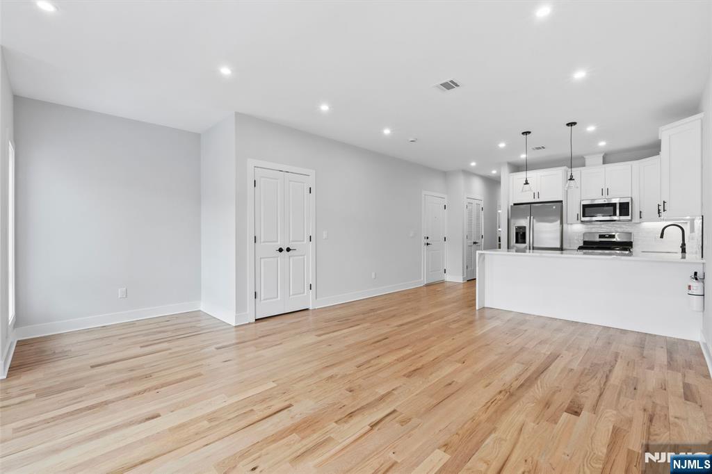 441 John Street - Photo 1