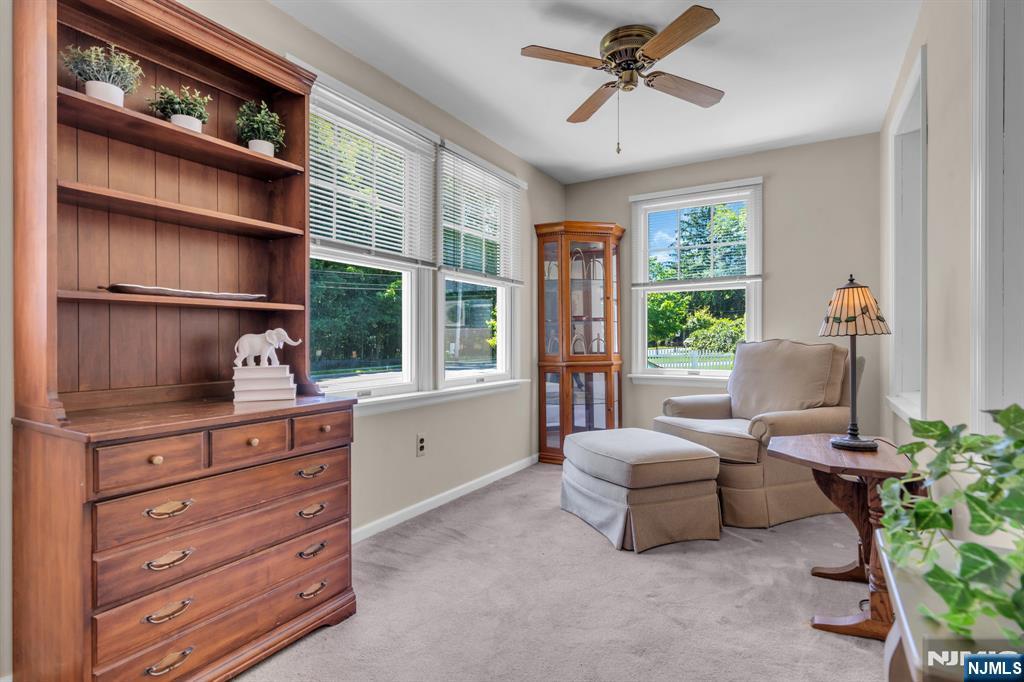 122 Herbert Avenue - Photo 4