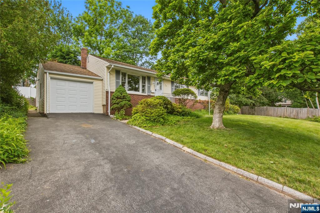 Homes for sale in Emerson, NJ | 138 Wortendyke Ave, Emerson, NJ 07630 | MLS# 26020178