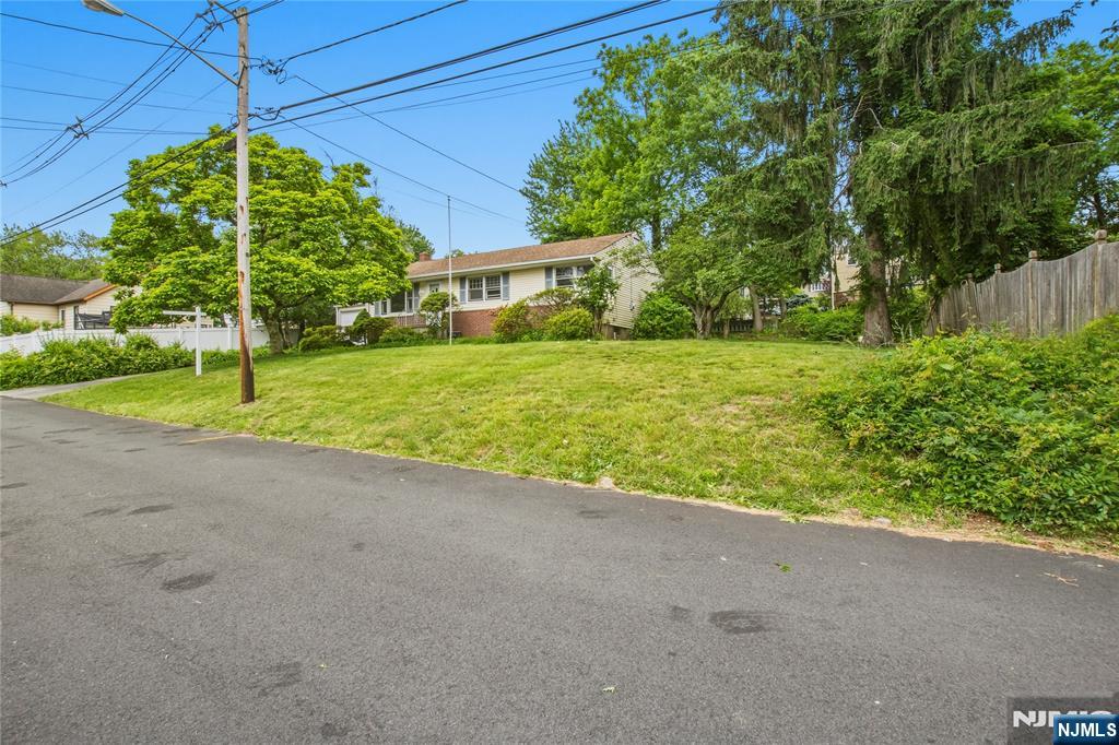 Homes for sale in Emerson, NJ | 138 Wortendyke Ave, Emerson, NJ 07630 | MLS# 26020178