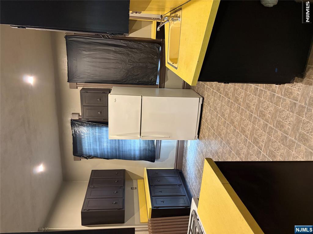 157 Hamilton Avenue 1 - Photo 2
