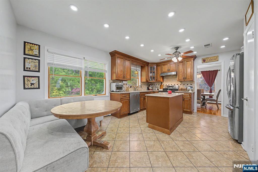 949 Rockport Road - Photo 3
