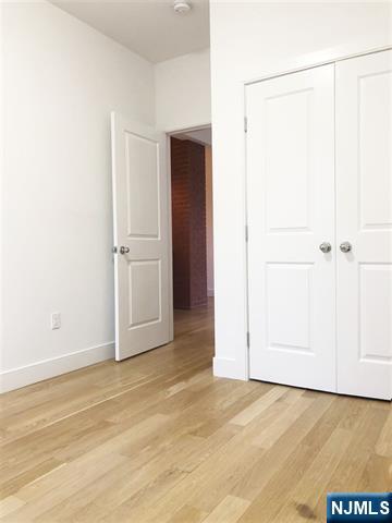 24 49th Street