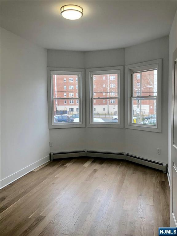 24 49th Street