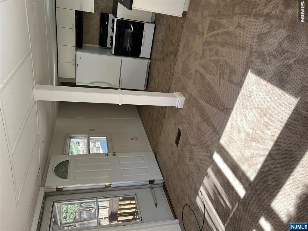 600-126 Pulis Avenue - Photo 3