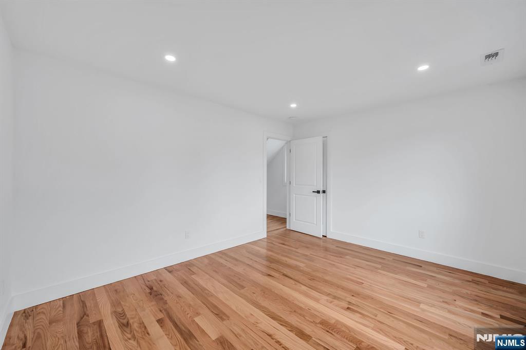 378 Marvin, Hackensack, NJ 07601 Listing Photo  20