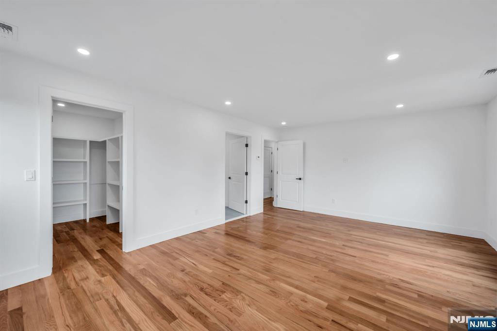 378 Marvin, Hackensack, NJ 07601 Listing Photo  25