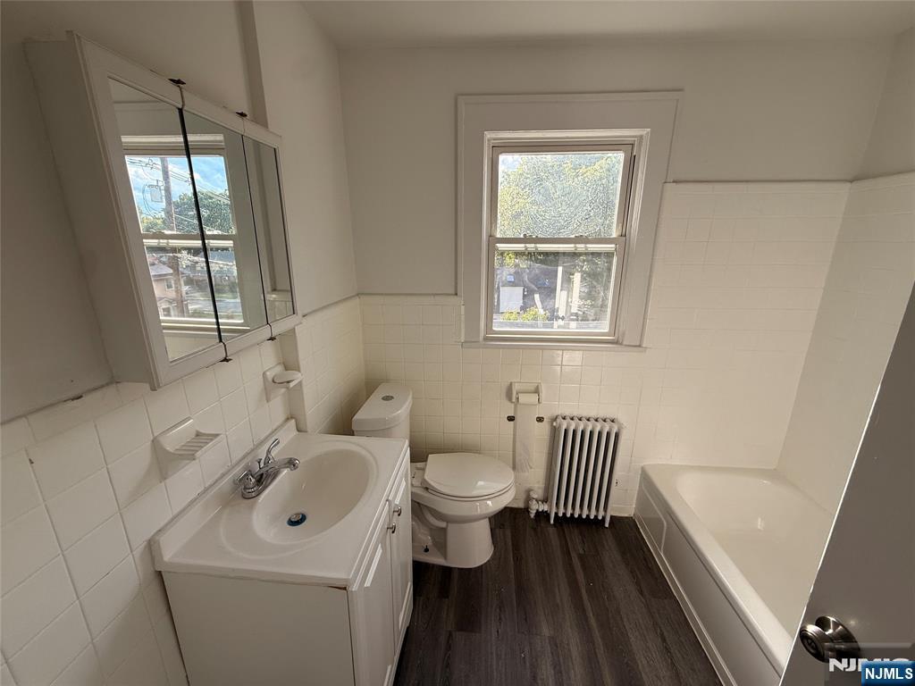 17 Westview Terrace, Teaneck, NJ 07666 Listing Photo  20
