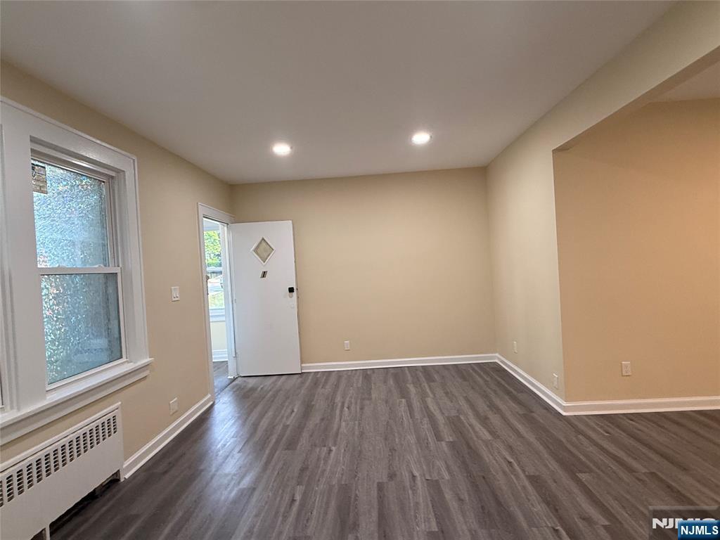 17 Westview Terrace - Photo 4
