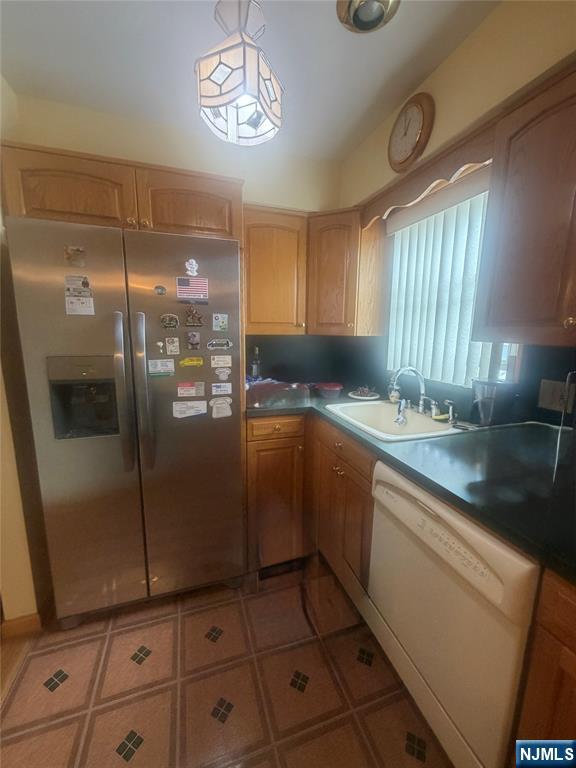 72 Morrell Pl, Garfield, NJ 07026