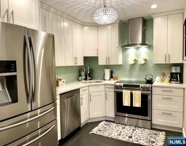 Updated beautiful kitchen with SS appliances