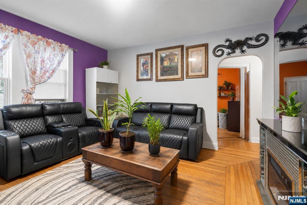 89 Shaler Avenue