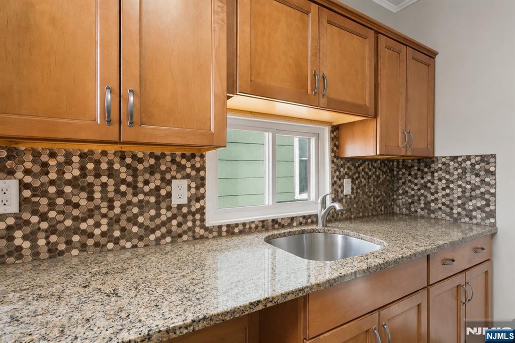 89 Shaler Avenue - Photo 5