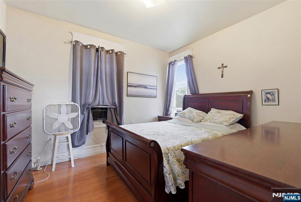 31 Division Avenue