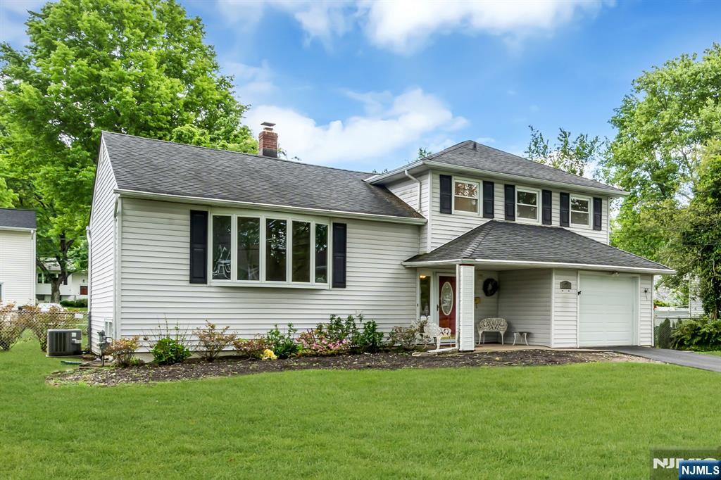 86 Portland Avenue