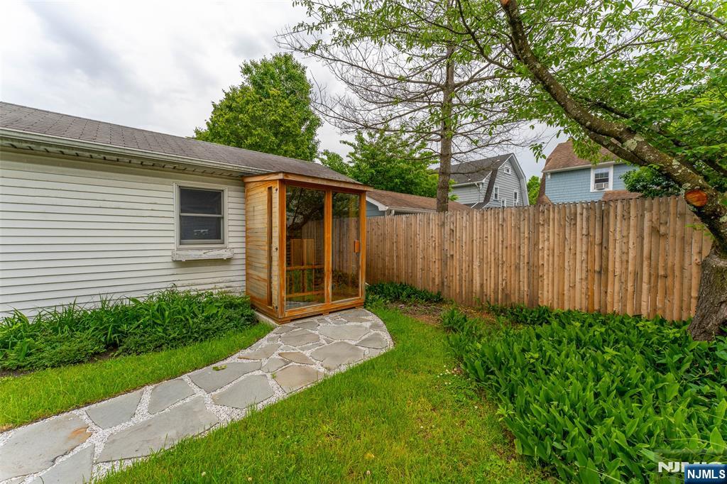 16 Coolidge Avenue