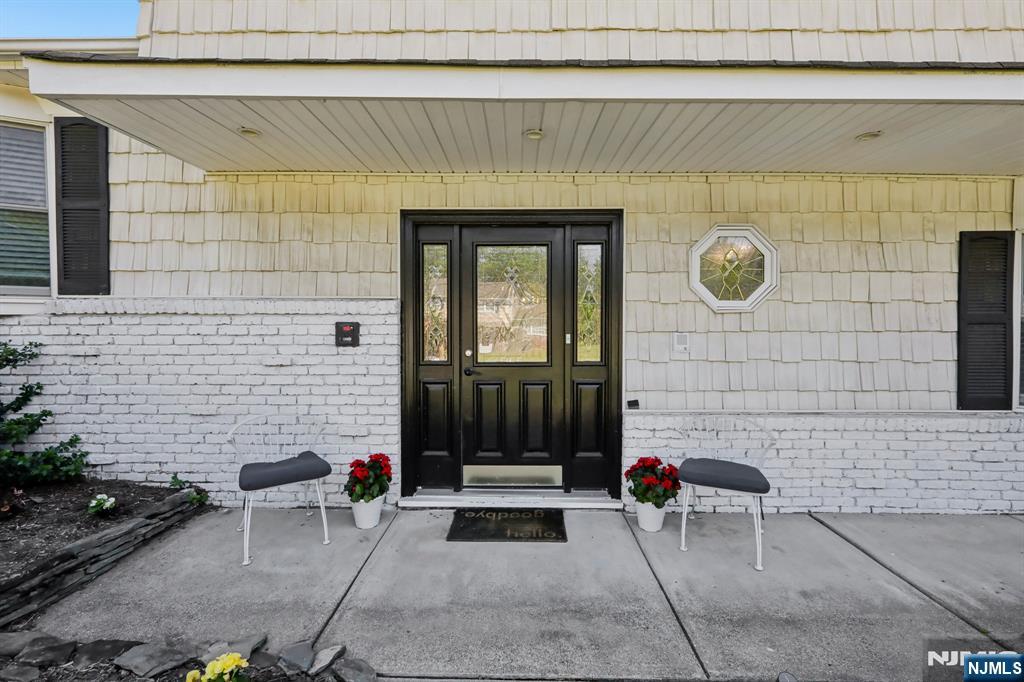 20 Normandy Road - Photo 3