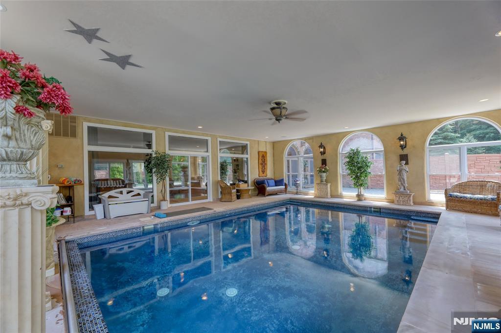 1 Cherokee Court
