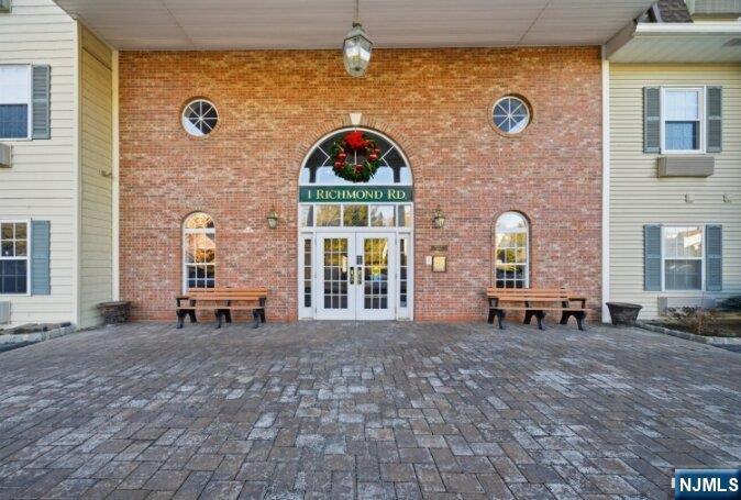 1208 Richmond 208 - Photo 2