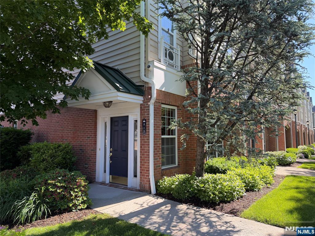 815 Deluca Road 815 - Photo 2